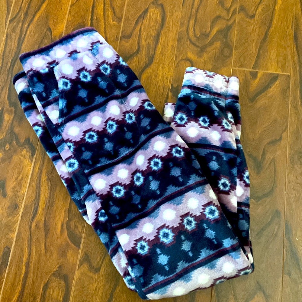 Hardly used Denver Hayes Aztec print plush pj bottom in size M